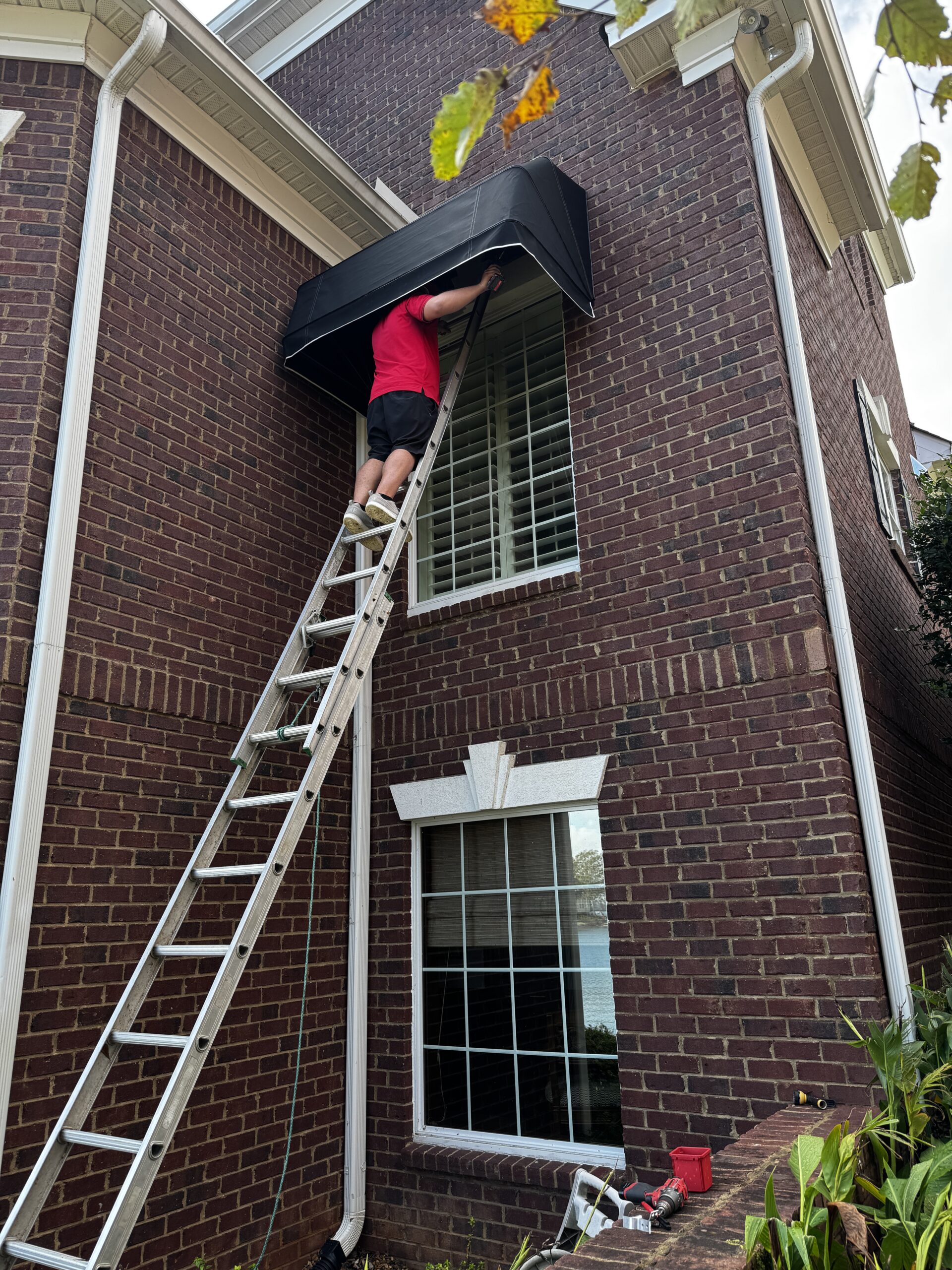 Custom retractable awning options